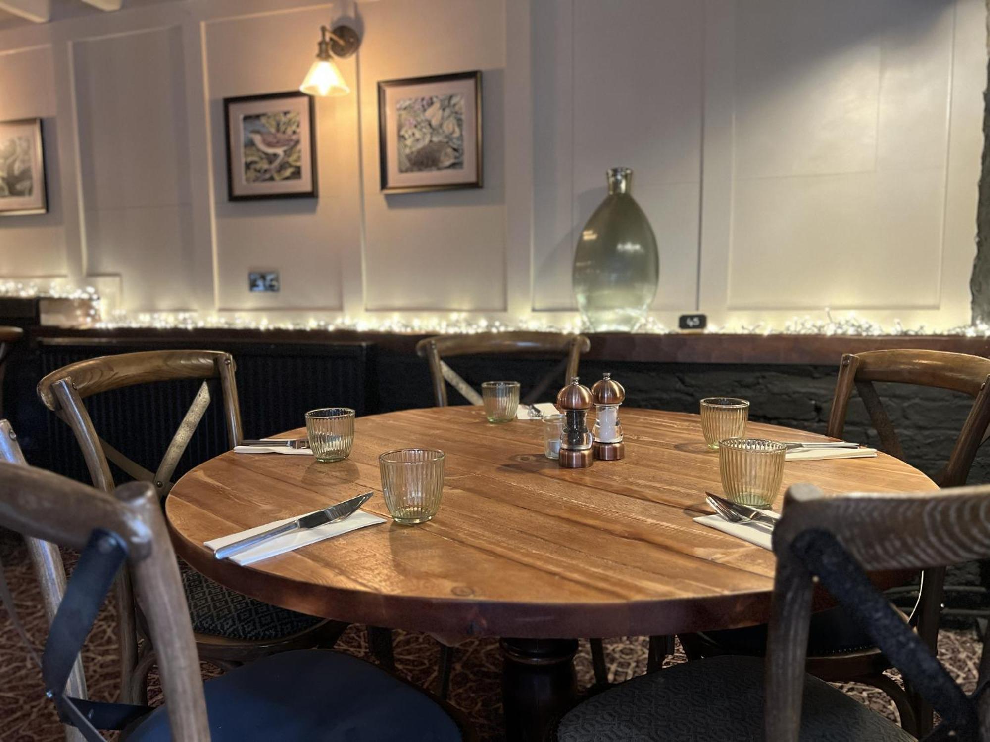 Inn The Forresters Arms Kilburn 4*